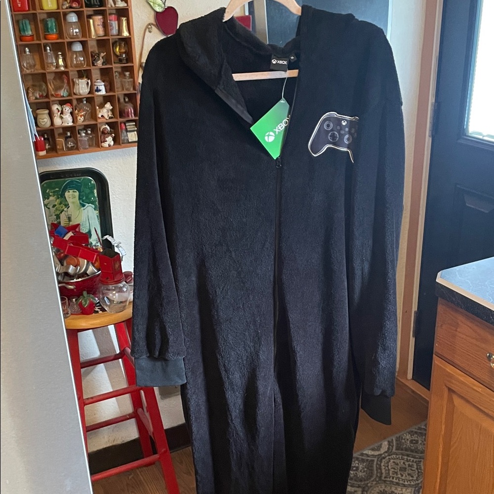 NWT Black Xbox Hooded Onesie Size XL